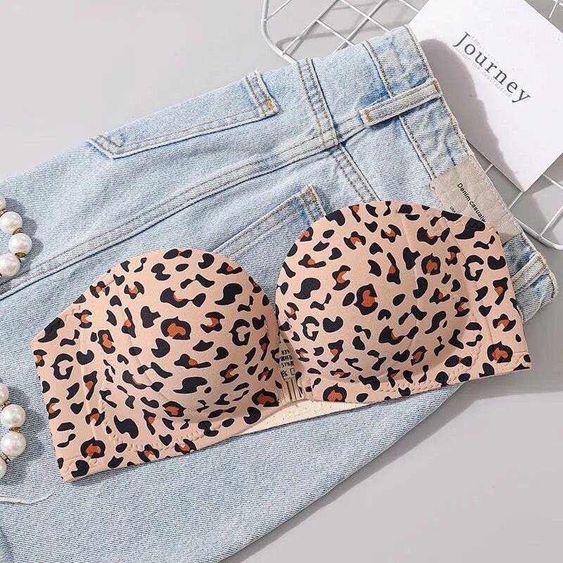 Strapless Bra Backless - บราไร้สาย เซ็กซี่ ติดด้านหน้า กันลื่น ไร้สายด้านหลัง บราดันทรงเสริมฟองน้ำ
