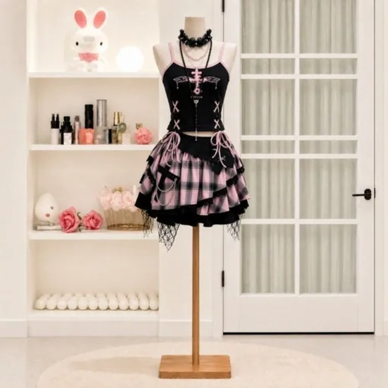 ชุดกระโปรงวินเทจ Y2K สไตล์ดาร์ - Cami Top Lace บทวิจารณ์และราคา