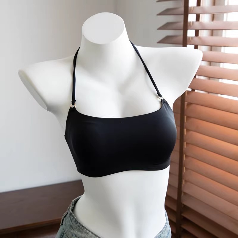 บราเล็ตแบบฮอลเตอร์สไตล์ KUCLUT - Bralette Wireless Soft บทวิจารณ์และราคา