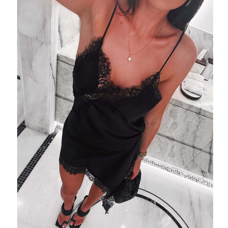 ชุดเดรสลูกไม้สีดำสำหรับผู้หญิง - Slip Dress Satin บทวิจารณ์และราคา